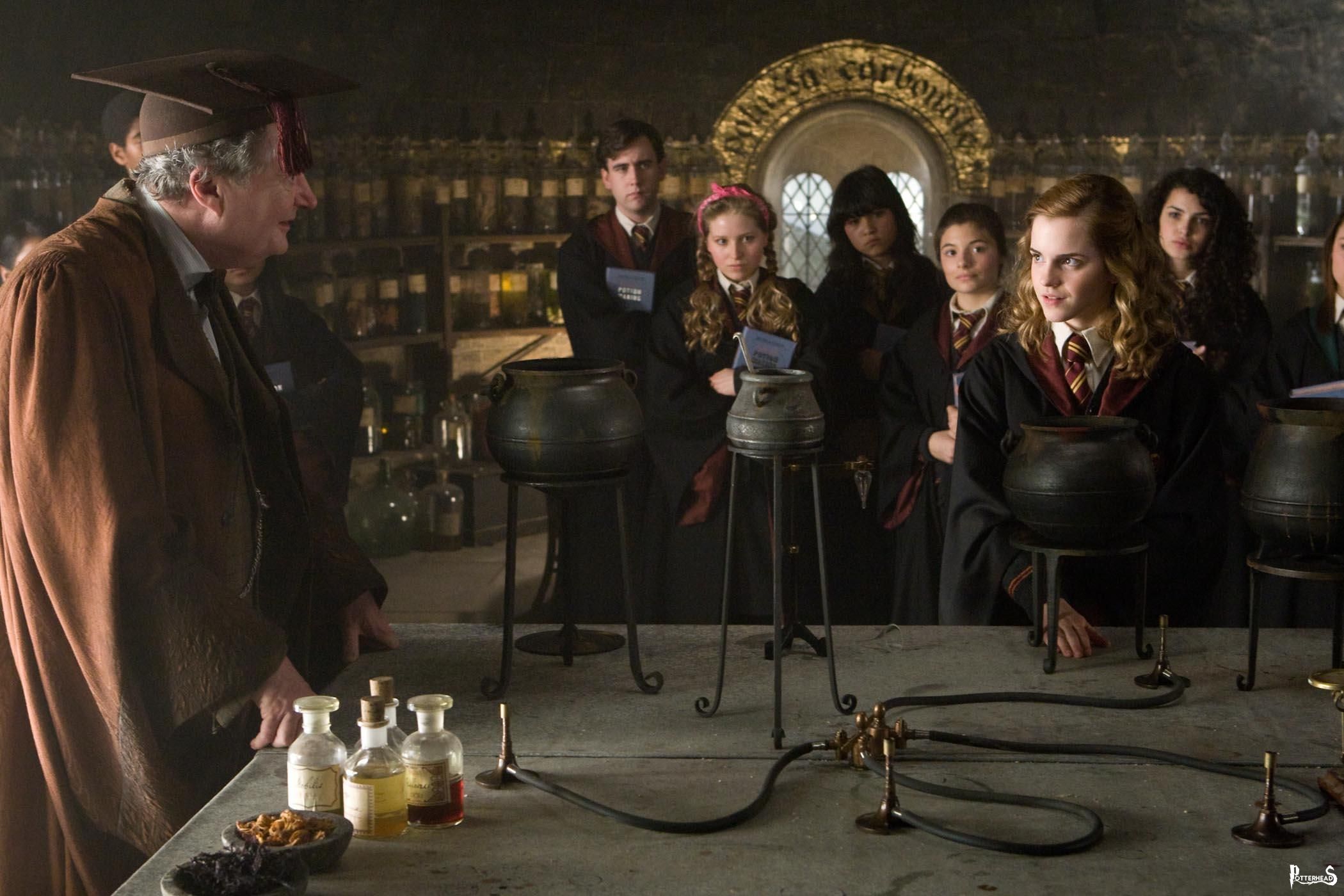 Distillato della Morte Vivente Harry Potter - PotterPedia.it